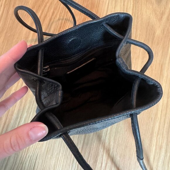 Per Lei Leather New York - Layne Black Drawstring Bag - Picture 4 of 7